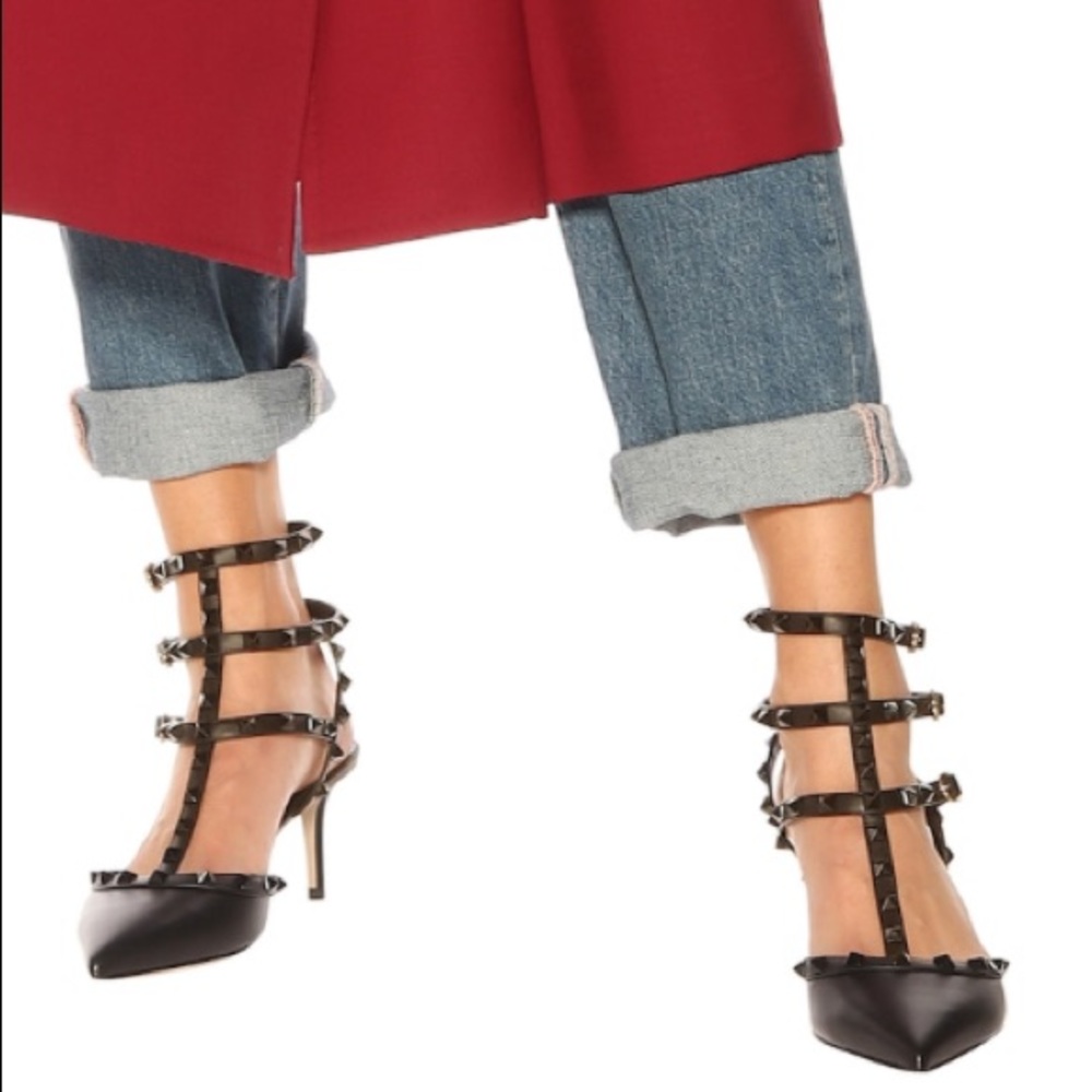 VALENTINO Rockstud leather pumps